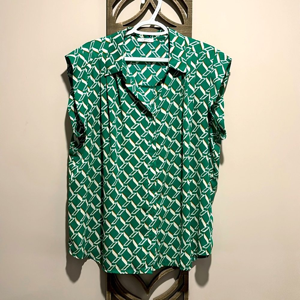 Green patterned button down blouse